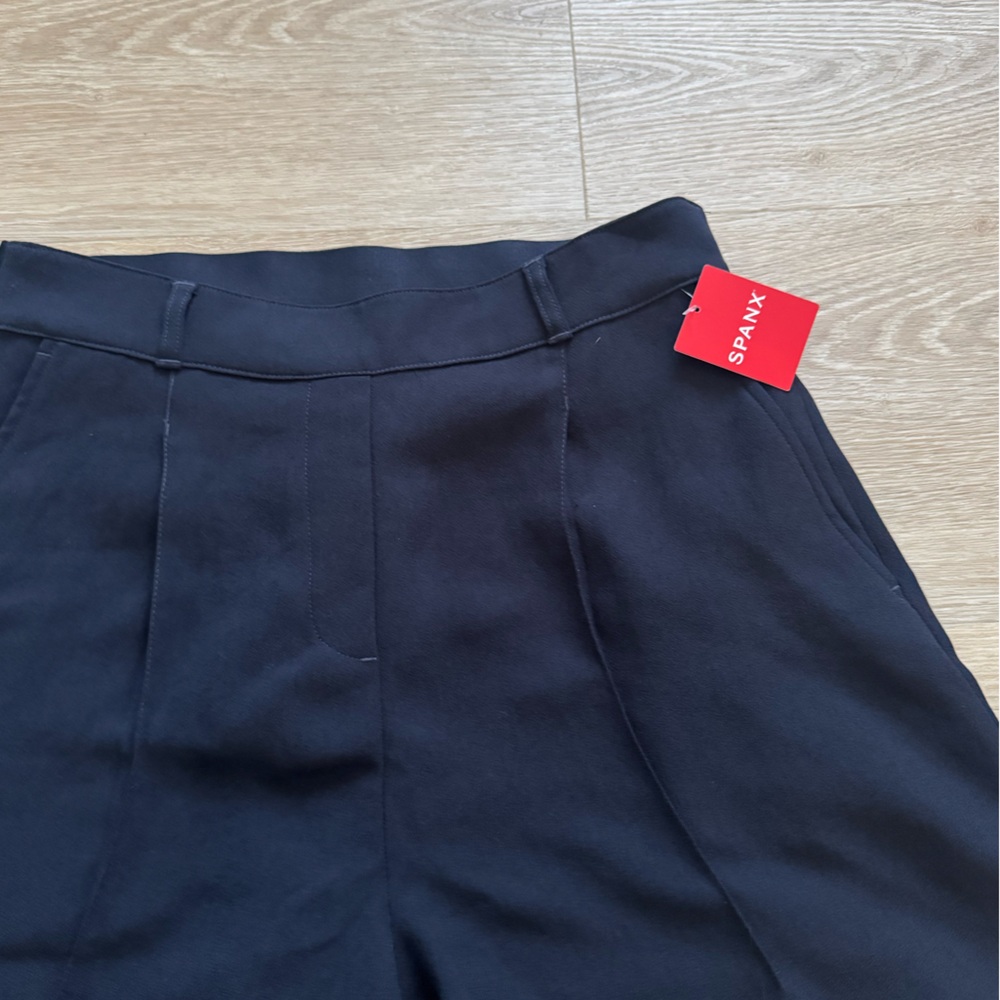SPANX Black Tailored High-Rise Dress Shorts - Picture 6 of 11